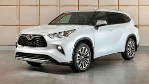 2023 Toyota Highlander L FWD